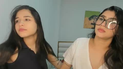 rous_and_sweet09 online show from May 19, 3:13 am
