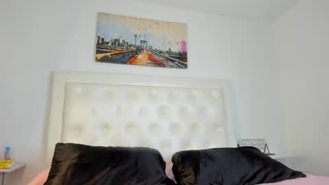 rouse_sexy_hotxx77 online show from April 21, 8:27 pm