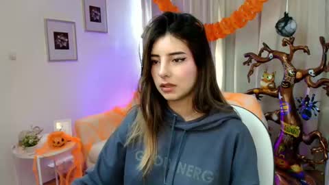 Rousee online show from October 23, 1:23 pm