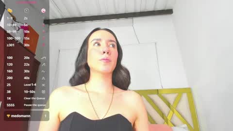 rousee_yarelds online show from July 12, 7:55 am