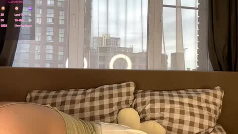 Michelle online show from September 25, 4:30 am