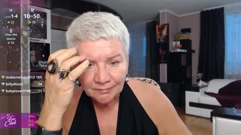 Roxana online show from February 9, 2:53 pm