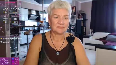 Roxana online show from June 20, 3:07 pm