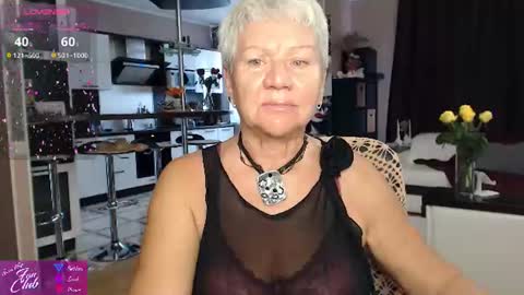 Roxana online show from June 28, 4:58 pm