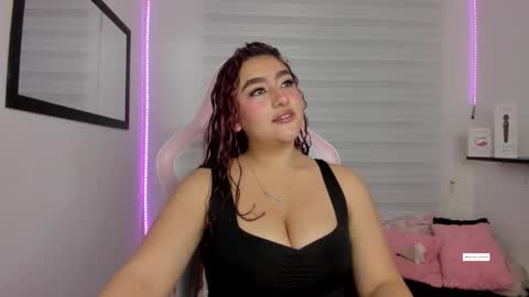 roxanne_morelli online show from January 14, 11:18 am