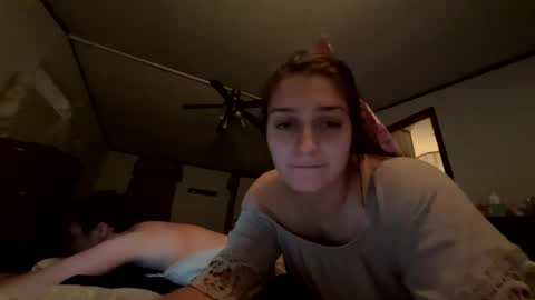 Snapshot of roxiebcali chatting on September 14, 6:26 am Roxybcali online show from September 14, 6:26 am