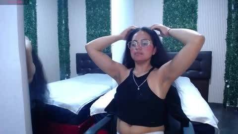Roxxy  online show from June 7, 1:55 am
