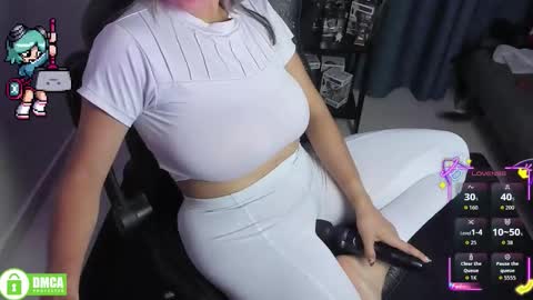 Annah  online show from March 14, 10:41 am