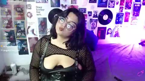 Roxana online show from June 20, 9:10 pm