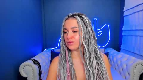 Roxy online show from February 3, 2:53 am