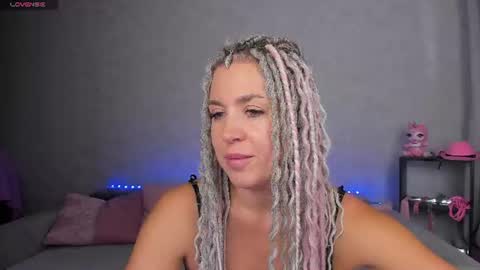 Roxy online show from July 23, 1:52 am