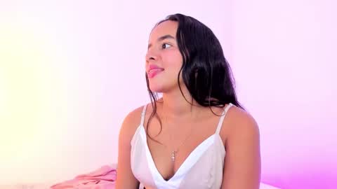 roxy_stone1 online show from February 4, 7:40 pm