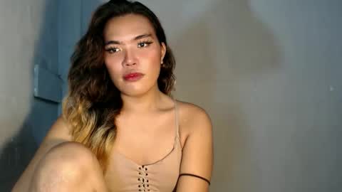 royaltymarcela6969 online show from October 12, 4:49 am
