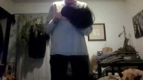 Snapshot of royboy2561 chatting on October 29, 9:11 am Roy Murrin online show from October 29, 9:11 am