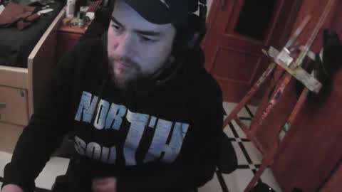 royer04 online show from November 20, 3:31 pm