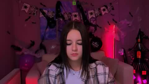 Snapshot of rozmary_ket chatting on October 23, 5:03 pm Im Rozmary nice to meet you 3 online show from October 23, 5:03 pm