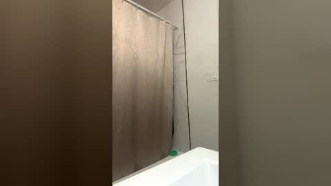 rubenalexramirez1999 online show from July 3, 4:23 pm