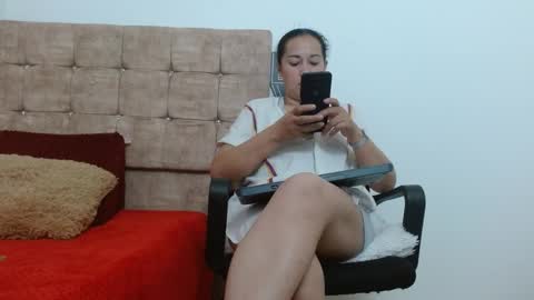 Snapshot of rubi_curly chatting on October 1, 3:05 am rubi curly online show from October 1, 3:05 am