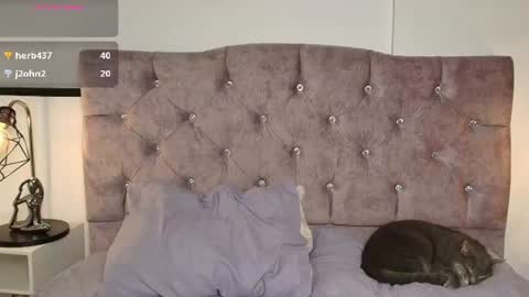 ruby_rouge_ online show from June 10, 7:57 pm
