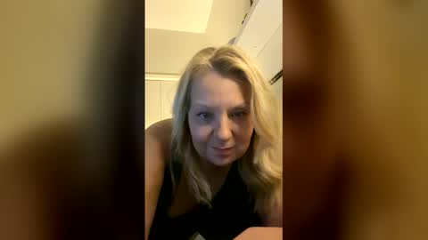 Call me Ruby online show from December 22, 12:06 am