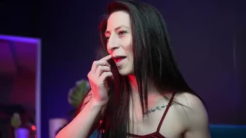  Ruby  online show from June 21, 9:10 pm