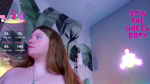 Snapshot of rubyvalen chatting on October 7, 1:12 am Ruby online show from October 7, 1:12 am