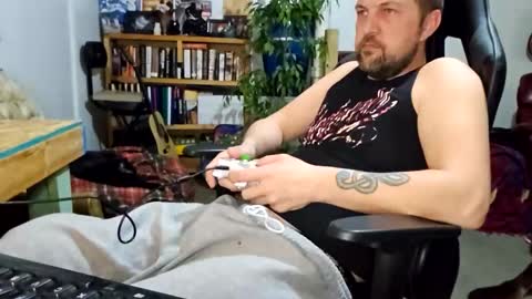 rueso1039 online show from March 8, 7:23 am