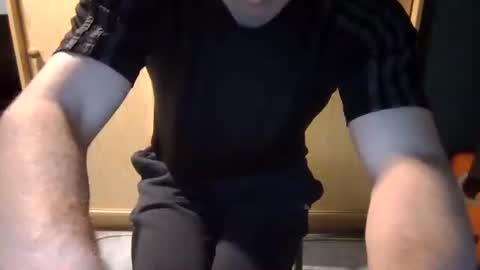 rugby_boy2000 online show from October 23, 5:14 pm