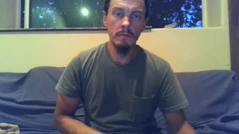 ruggeddude69 online show from August 5, 3:36 am