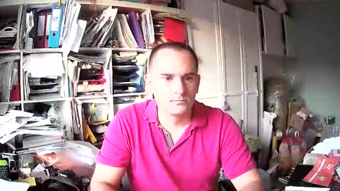 runner1978 online show from December 1, 7:50 am