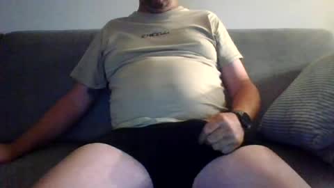 runner_1978 online show from June 26, 10:04 pm