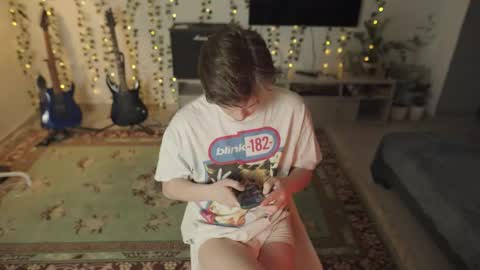 rusbradpitt online show from February 17, 4:28 pm