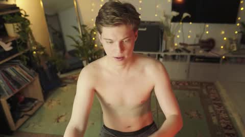 rusbradpitt online show from March 17, 3:06 pm