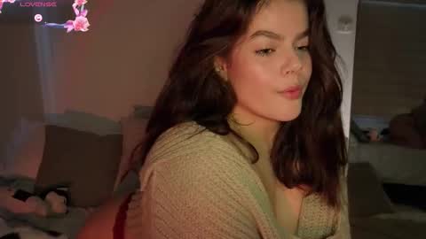 Lorenn online show from October 27, 7:03 pm