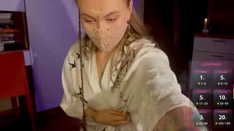 Mary online show from November 5, 12:51 pm