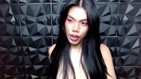 ruthlesshugecockforu online show from December 20, 9:33 pm