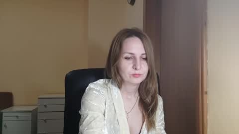 Ruth online show from March 26, 7:19 pm