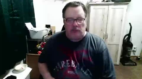 rwzar_1965 online show from May 9, 6:08 am