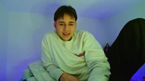 ryan_blake1 online show from March 14, 7:51 pm