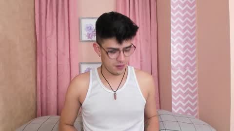 Ryan online show from December 18, 8:36 pm