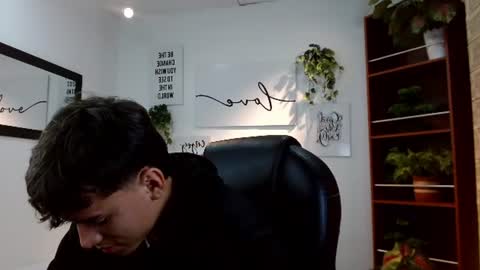 RYAN online show from June 11, 2:48 pm