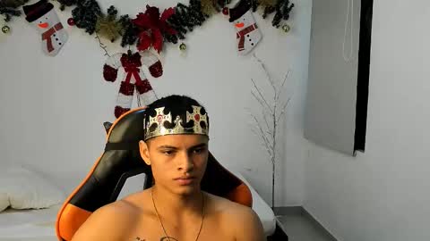 ryan_myerz online show from December 17, 8:59 pm