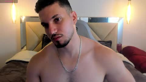Ryan online show from June 3, 1:19 am