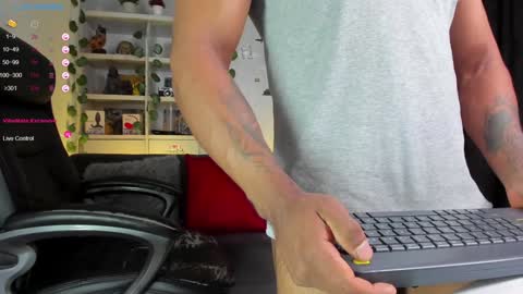 ryanboy30 online show from January 23, 2:07 pm