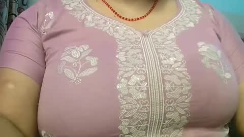 HotLovers online show from December 17, 6:09 am