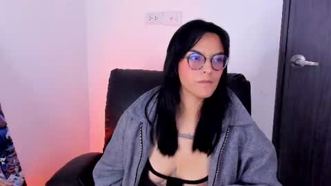 Val online show from June 12, 5:28 am