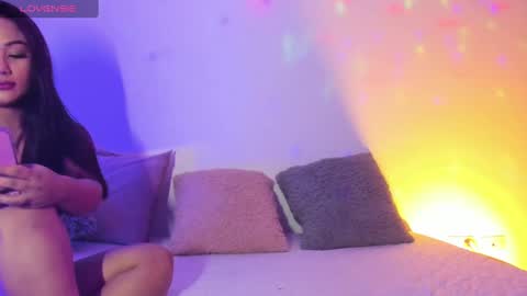 SARA WILSON online show from December 30, 5:37 am