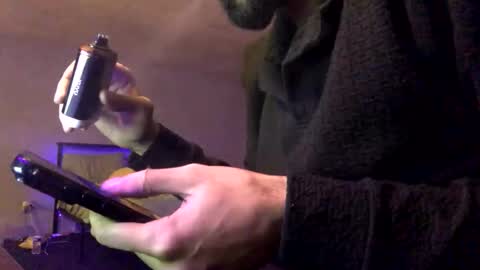 saasbutt online show from December 5, 7:44 pm