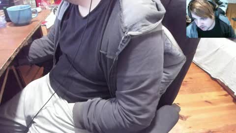 1141323  my Lord Mister Max   moms treasure online show from January 5, 5:27 pm