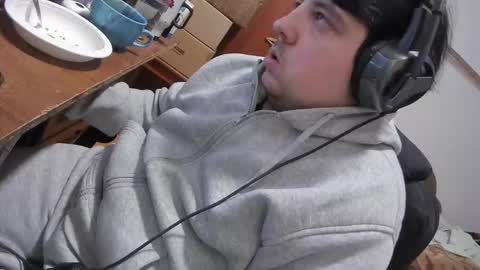 1141323  my Lord Mister Max   moms treasure online show from March 27, 5:58 pm